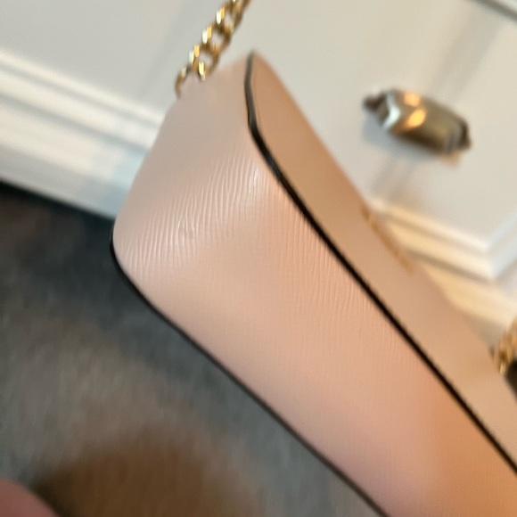 Michael Kors Jet Set Crossbody - Picture 11 of 14